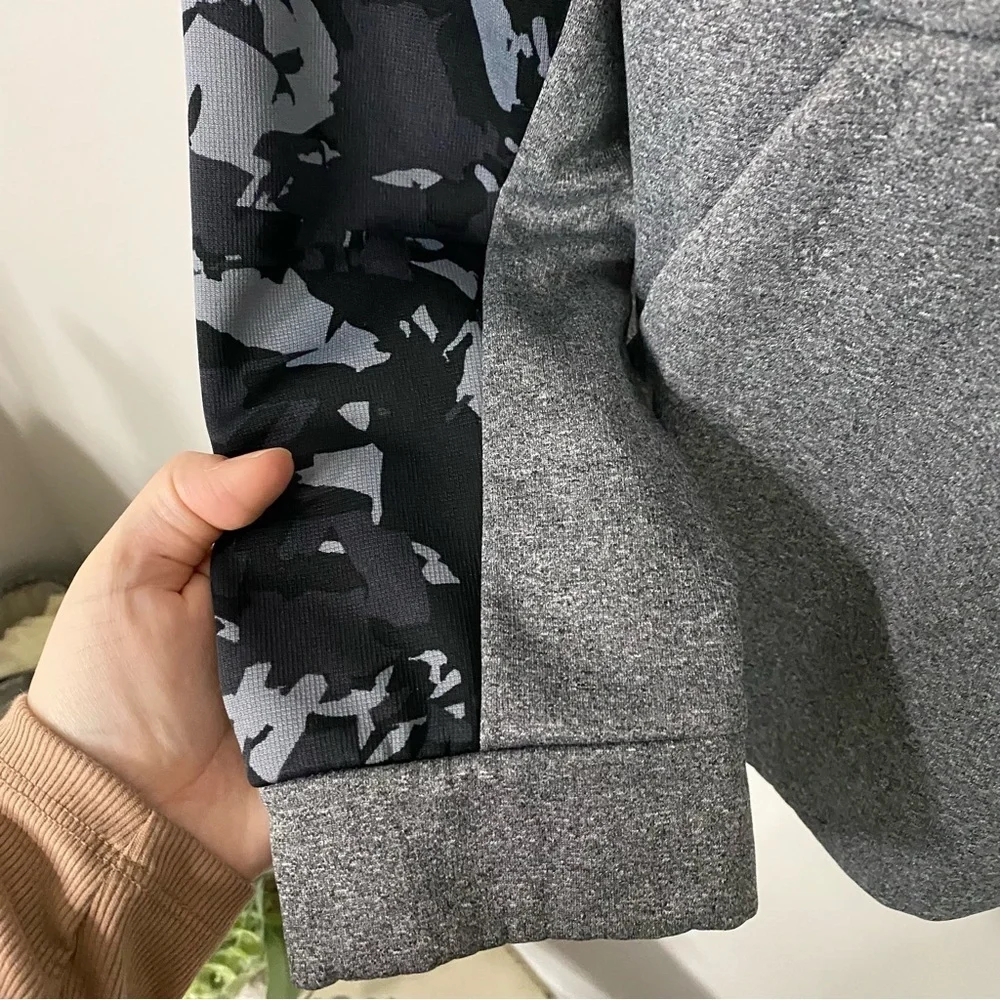[Nike] Swoosh Gray & Black Camo Print Hoodie Sweatshirt